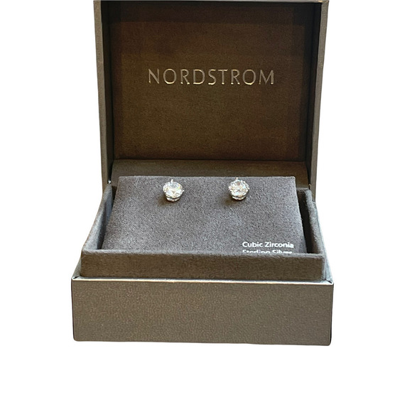 Nordstrom Jewlery Women's Silver Cubic Zirconia Earrings - Picture 7 of 7